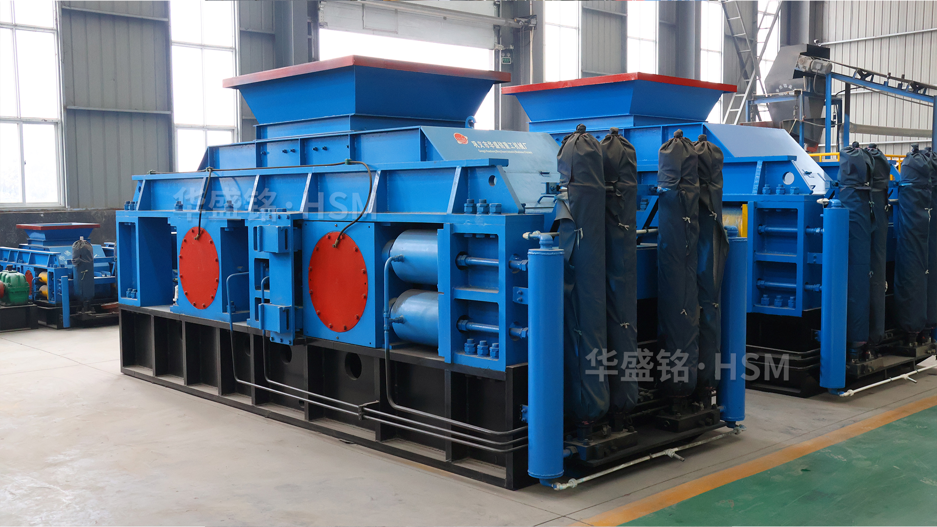 時產50噸以上選它!液壓對輥制砂機在中小型項目的實戰表現