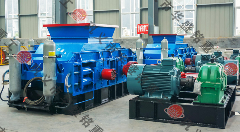 河南液壓對(duì)輥破碎機(jī)有哪些優(yōu)勢,可破碎哪些物料？